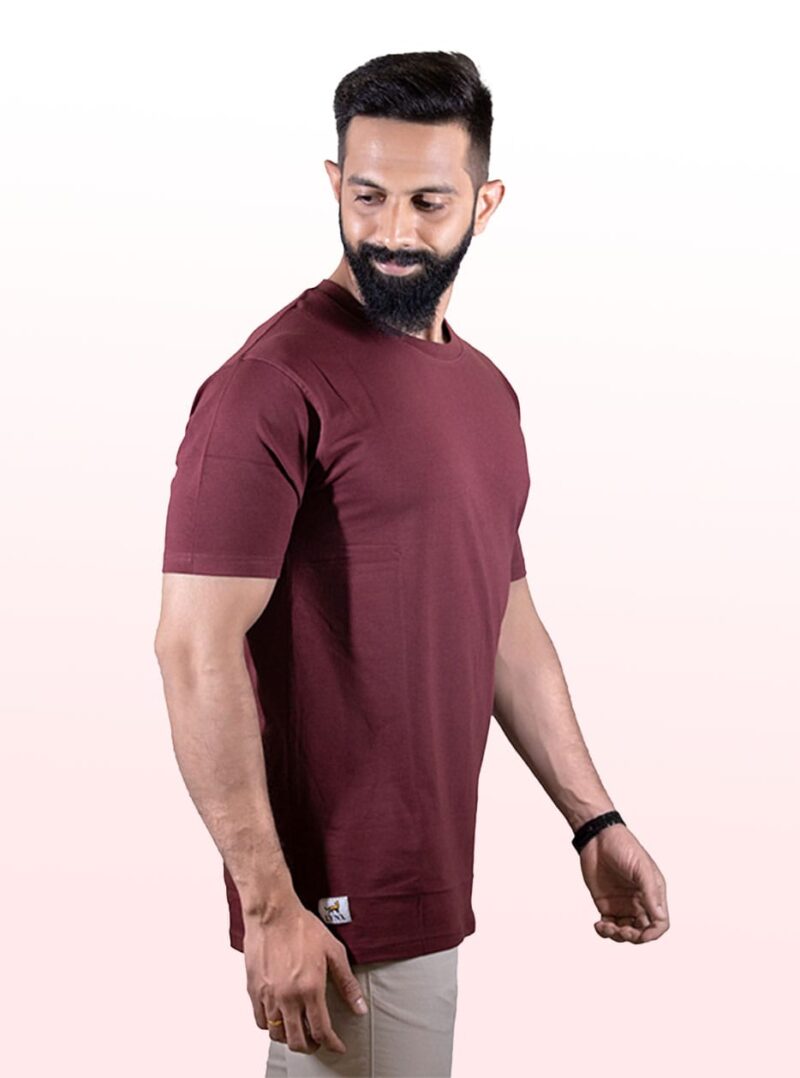 Crew Neck Hot Chocolate T-shirt - Image 6