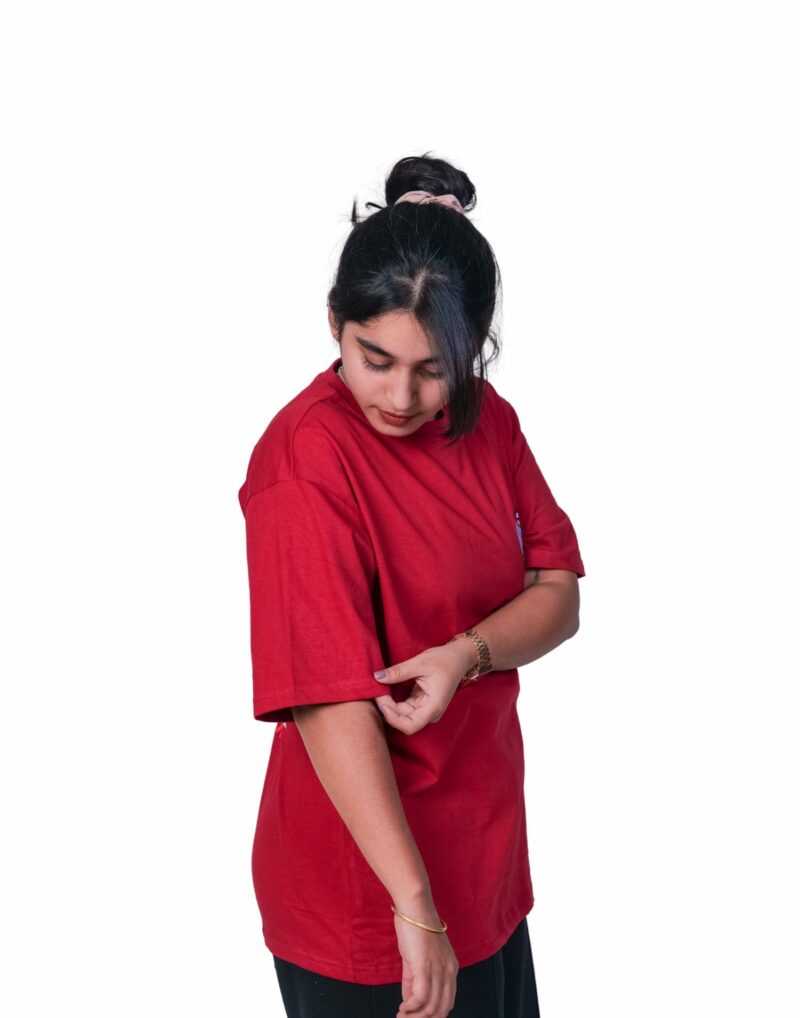 Oversized Red Naruto T-shirt - Image 4