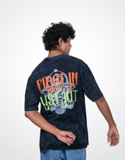 Graphic T Shirt printed First in Last Out - Lynx Fashion